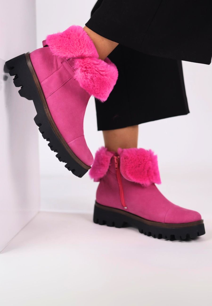 wundervolle Stiefelette Nubukleder fuchsia