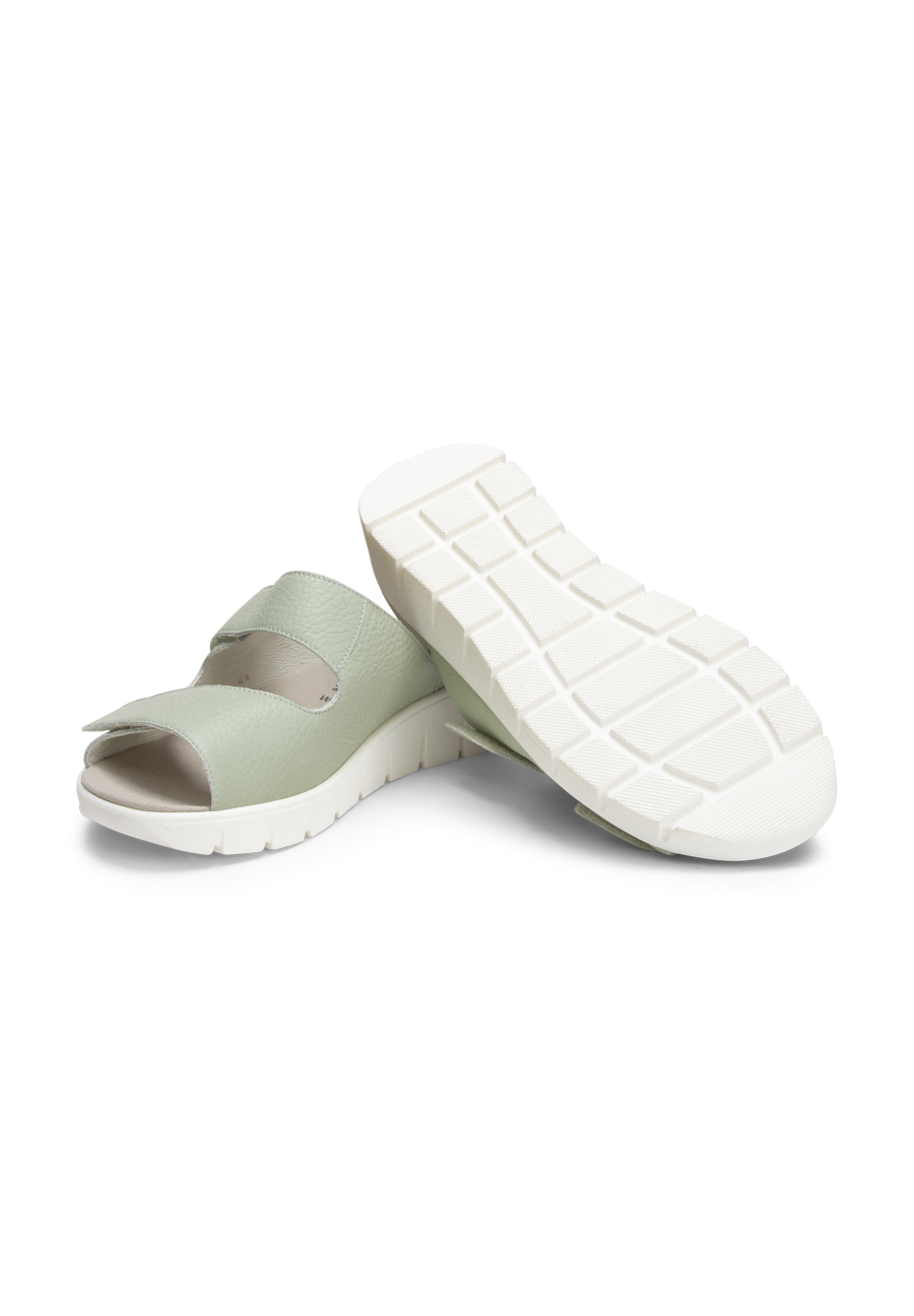 bequeme Pantolette Softnappaleder mint