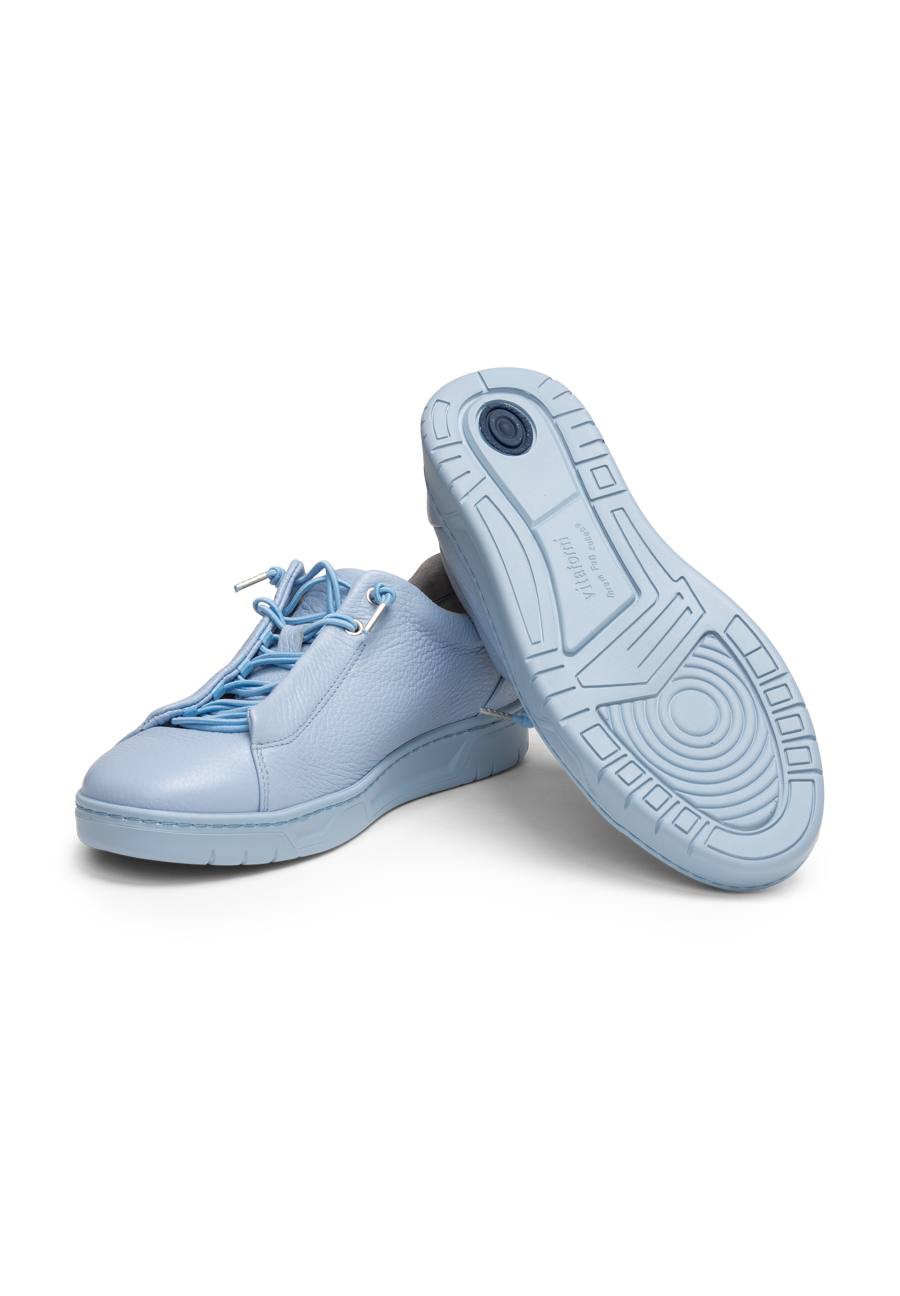 sehenswerter Sneaker Hirschleder hellblau