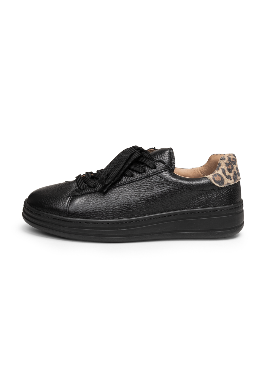 stilvoller Sneaker Hirschleder schwarz