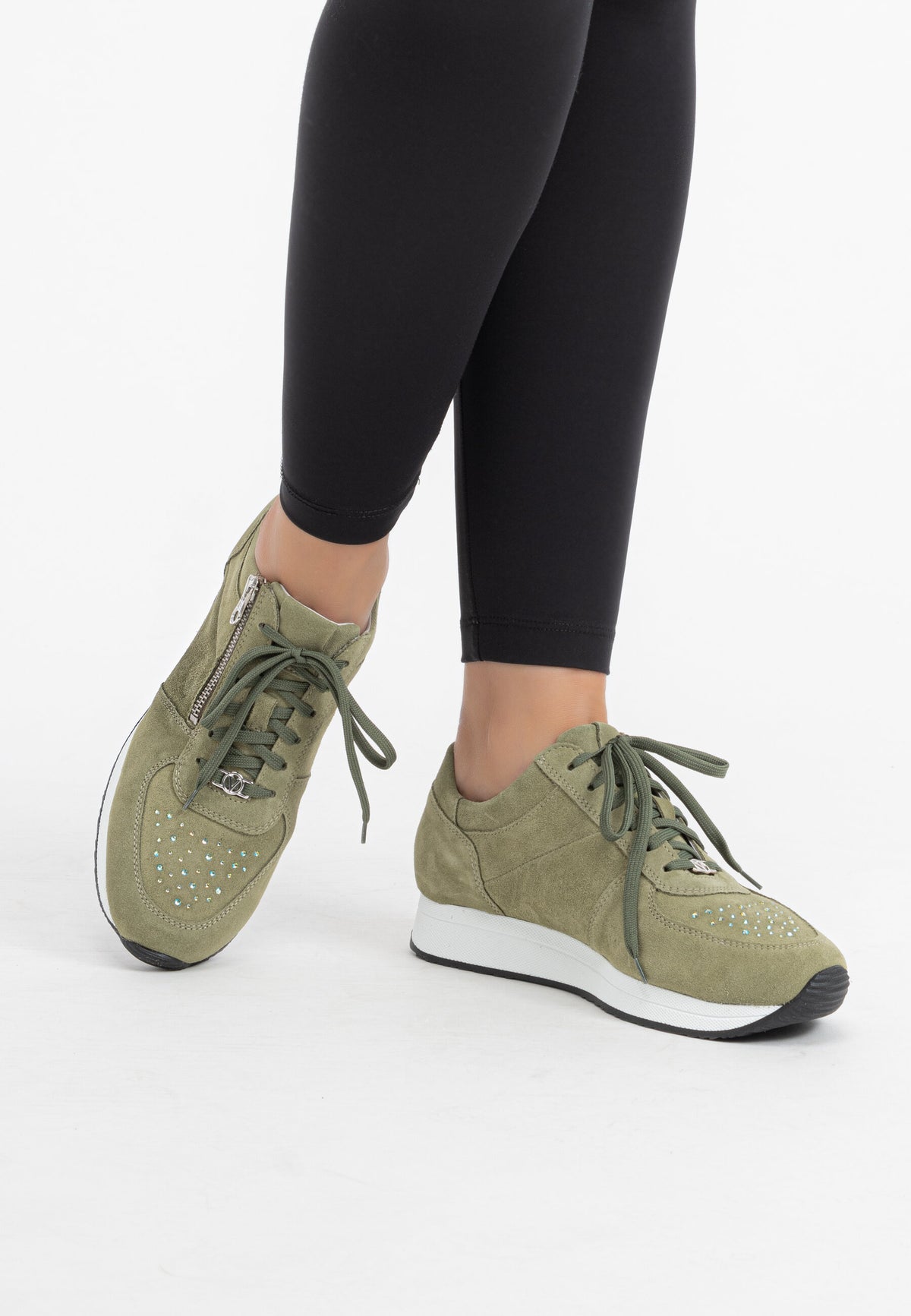 funkelnder Sneaker Veloursleder kiwi