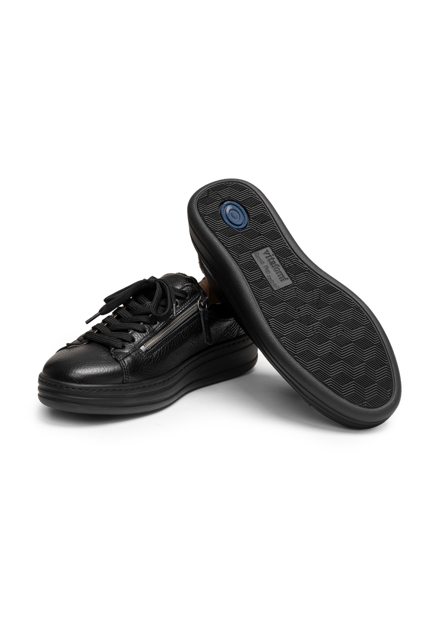 stilvoller Sneaker Hirschleder schwarz