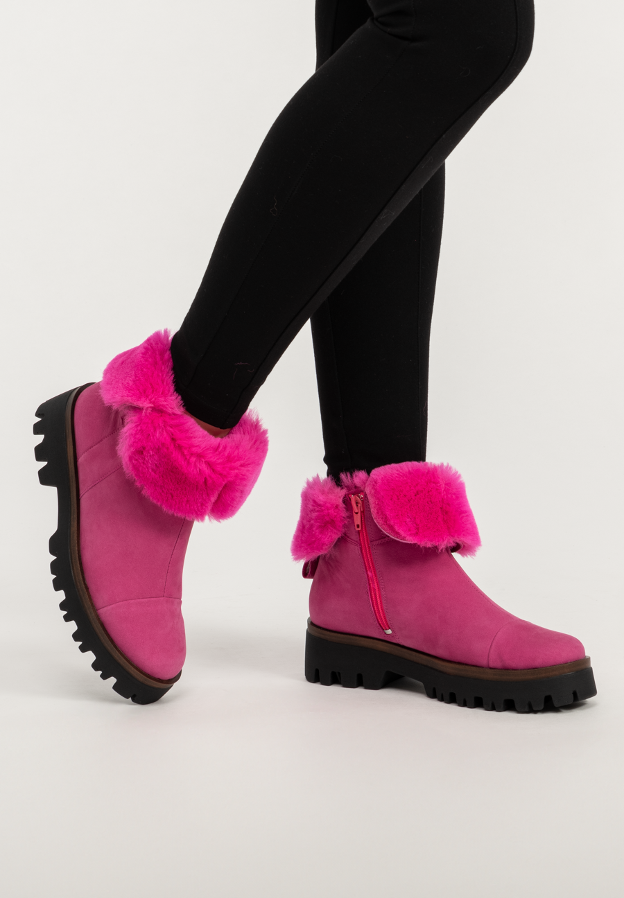 wundervolle Stiefelette Nubukleder fuchsia