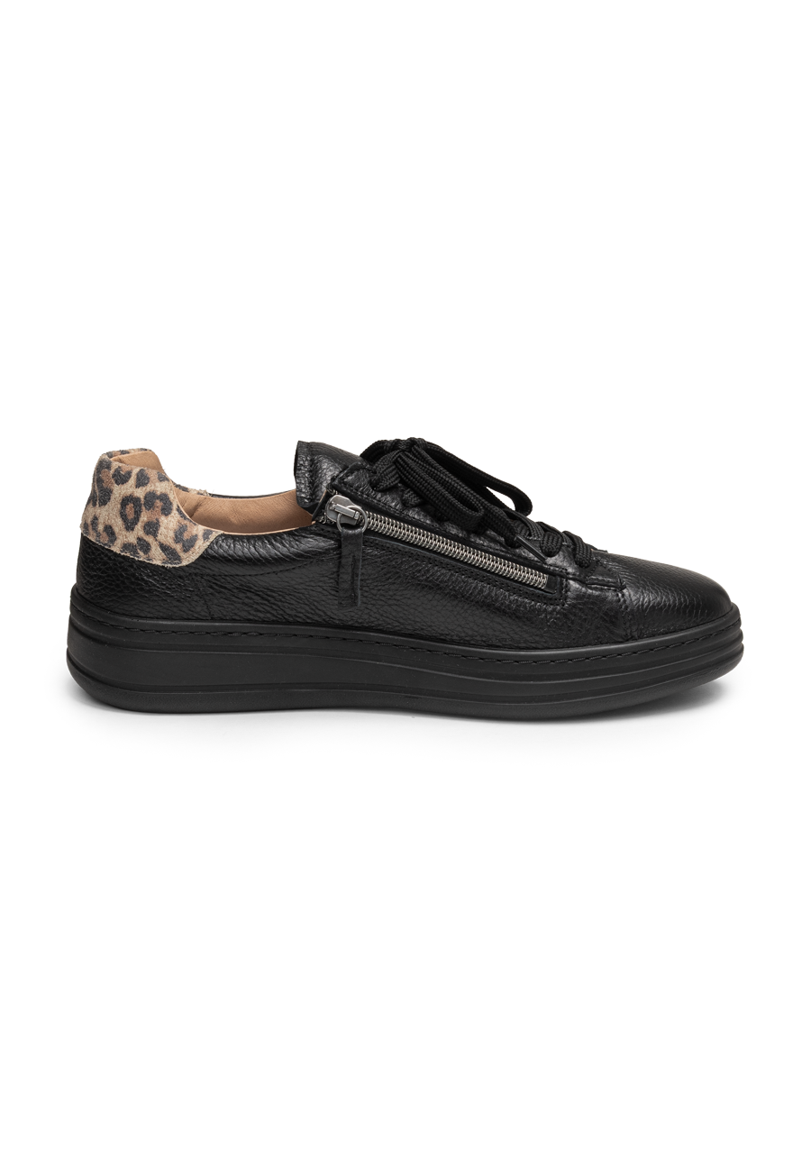stilvoller Sneaker Hirschleder schwarz