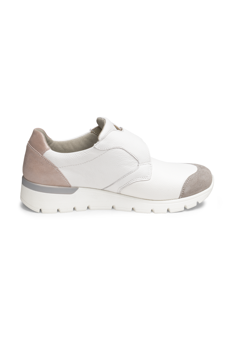 sensationeller Sneaker Leder/Stretch weiß