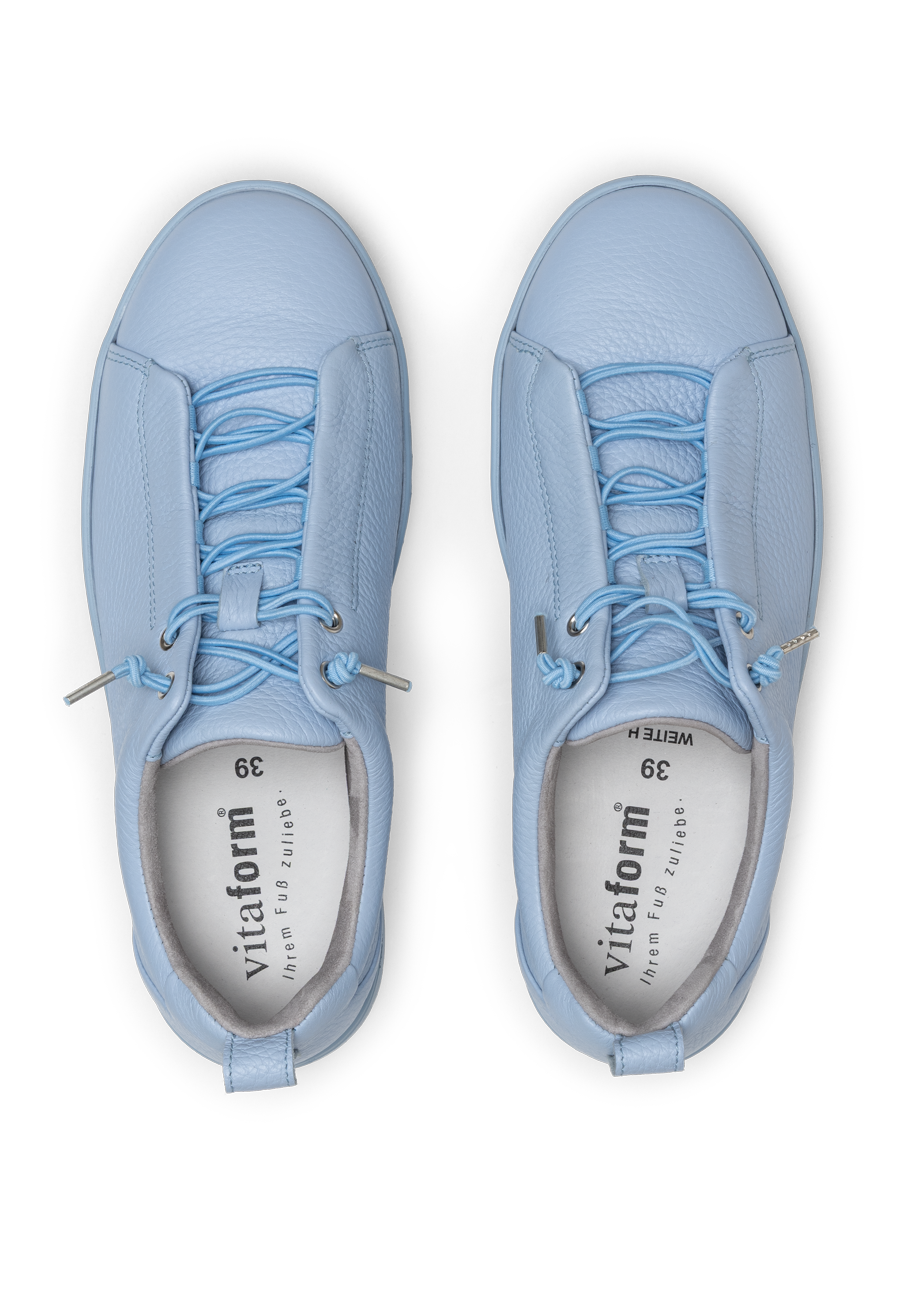 sehenswerter Sneaker Hirschleder hellblau
