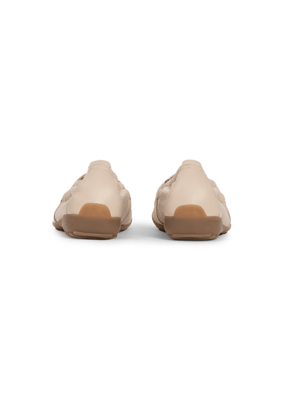anschmiegsamer Mokassin Hirschleder beige