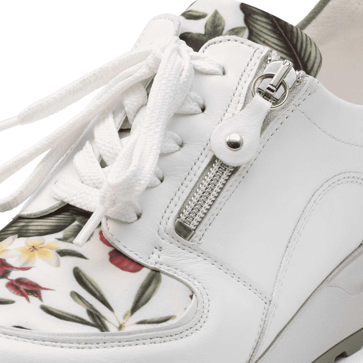 trendy Sneaker vitaform Stretch weiß/floral